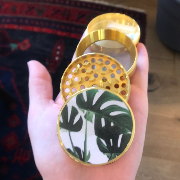 Other - 5 Piece Palm Leaf Herb Grinder 🪴